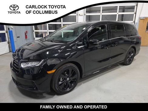 Used 2024 Honda Odyssey Sport image 3