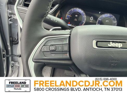 New 2025 Jeep Grand Cherokee Altitude w/ Trailer Tow Package AWD/4WD image 25