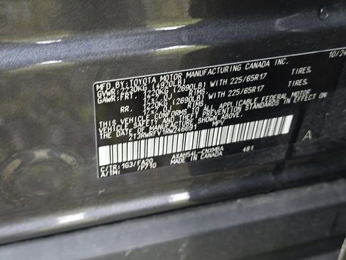 Used 2024 Toyota RAV4 XLE image 12