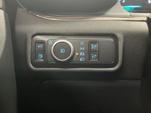 Used 2023 Ford Explorer Limited w/ Hybrid Equipment Group 310A AWD/4WD image 35