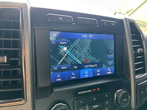 Used 2020 Ford F150 Raptor w/ Equipment Group 801A Mid image 33