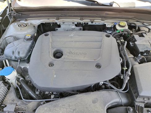 Used 2024 Volvo XC40 B5 Ultimate w/ Protection Package Premier AWD/4WD image 25