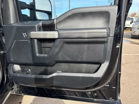 Used 2018 Ford F250 Platinum w/ Platinum Ultimate Package AWD/4WD image 33