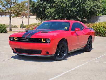 Used 2018 Dodge Challenger SXT