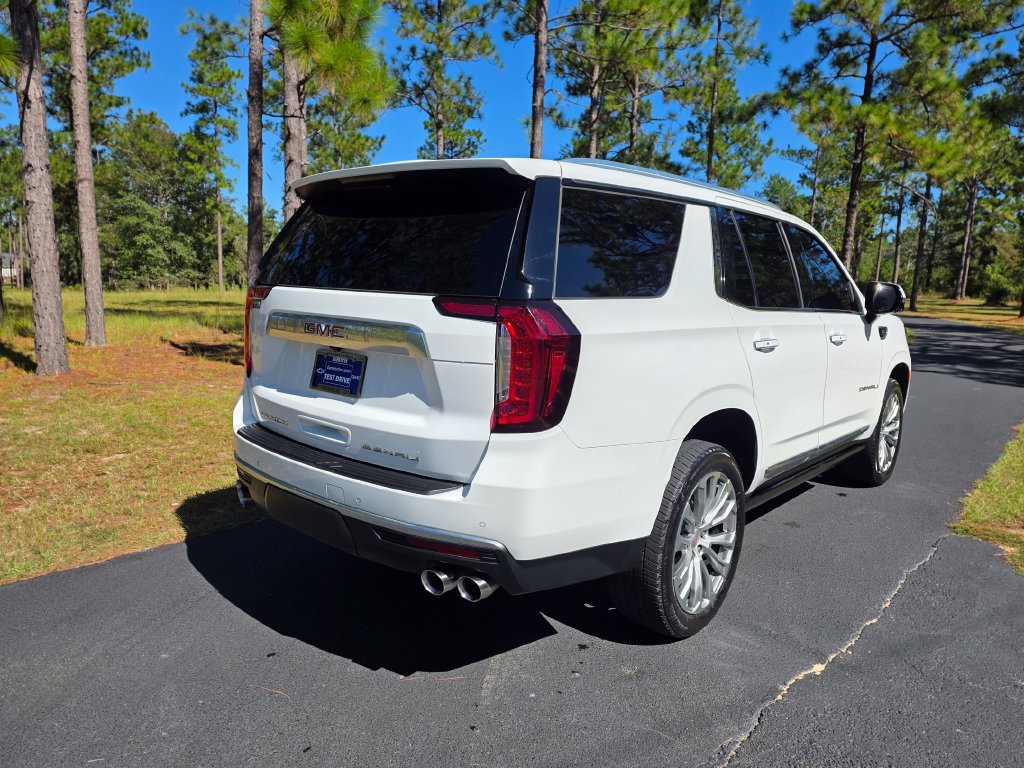 Used 2022 GMC Yukon Denali RWD image 5