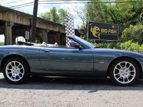 Used 2000 Jaguar XK8 Convertible RWD image 10