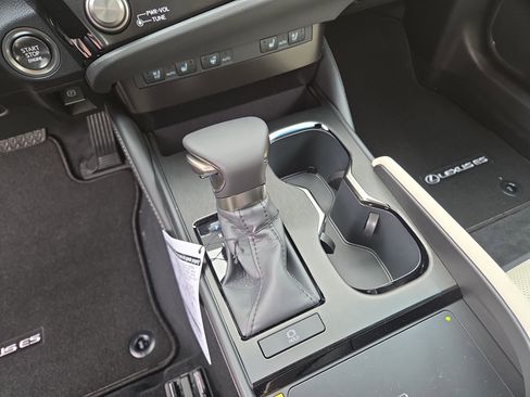 New 2025 Lexus ES 350 w/ Premium Package image 14