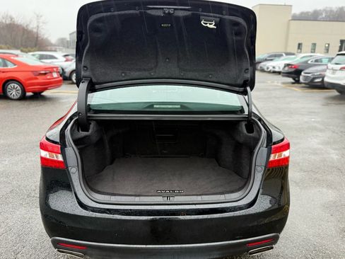 Used 2013 Toyota Avalon XLE image 13