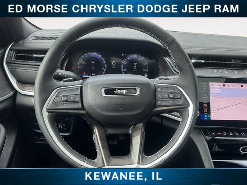 New 2026 Jeep Grand Cherokee Altitude AWD/4WD image 12