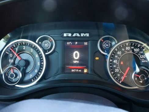Used 2019 RAM 1500 Big Horn AWD/4WD image 29