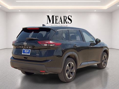 Used 2025 Nissan Rogue SV AWD/4WD image 5