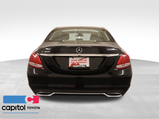 Used 2016 Mercedes-Benz C 300 Sedan image 3