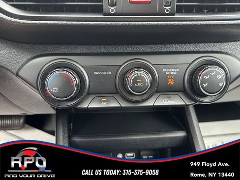 Used 2020 Kia Forte LXS FWD image 13