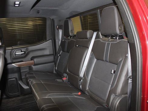 Used 2019 Chevrolet Silverado 1500 High Country w/ Technology Package image 40