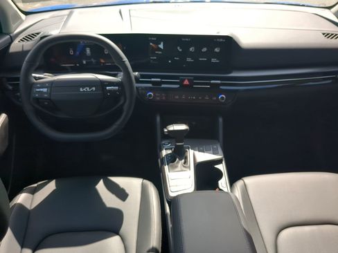 New 2026 Kia Sportage EX w/ EX Panorama Roof Package image 12