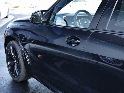 New 2026 BMW X5 M60i image 9