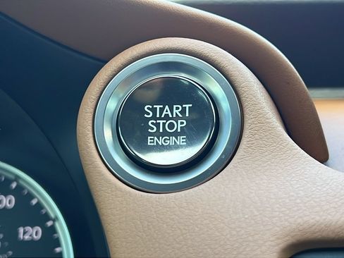 Used 2025 Lexus IS 350 F Sport RWD image 22