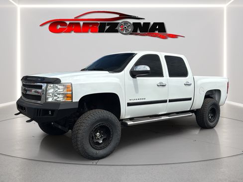 Used 2010 Chevrolet Silverado 1500 LTZ AWD/4WD image 11
