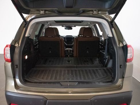 Used 2024 Subaru Ascent Touring AWD/4WD image 24
