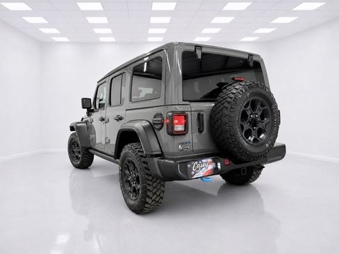 Used 2023 Jeep Wrangler Unlimited w/ Sun & Screen Package AWD/4WD image 9