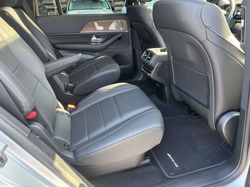 Used 2025 Mercedes-Benz GLS 450 4MATIC image 48