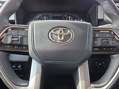 Used 2023 Toyota Tundra Limited image 30