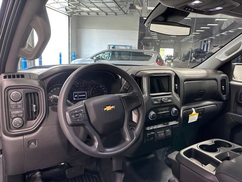 Used 2026 Chevrolet Silverado 1500 W/T w/ Trailering Package AWD/4WD image 11