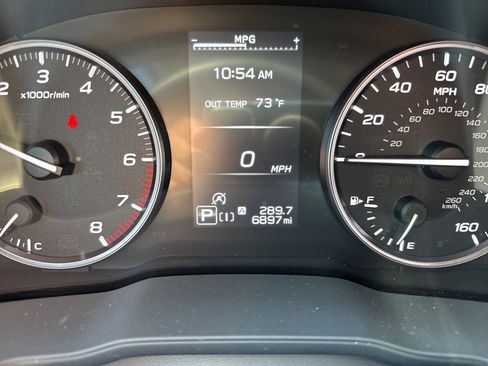 Certified 2024 Subaru Crosstrek 2.5i Limited image 33