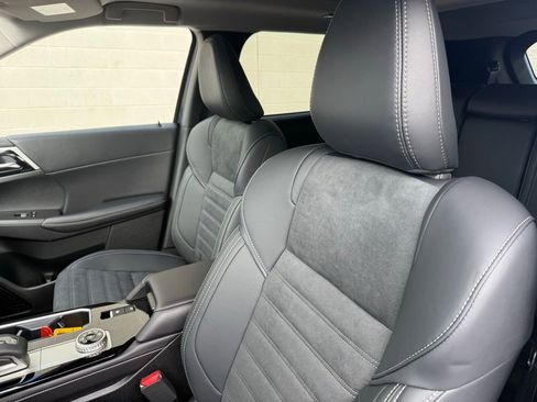 New 2026 Mitsubishi Outlander SE AWD/4WD image 21
