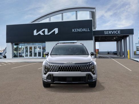 New 2026 Kia Sportage X-Line image 2