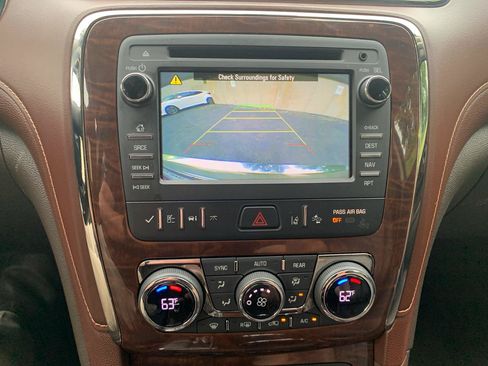 Used 2014 Buick Enclave Leather AWD/4WD image 14