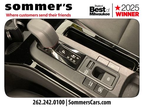 Used 2023 Toyota Prius Prime Premium FWD image 21