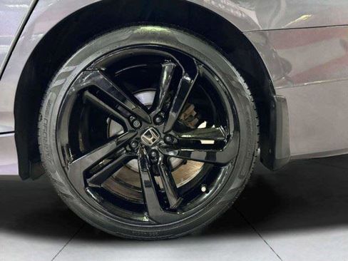 Used 2020 Honda Accord Sport image 11