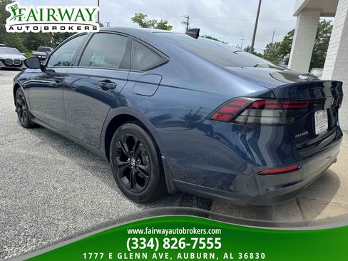 Used 2025 Honda Accord SE image 8