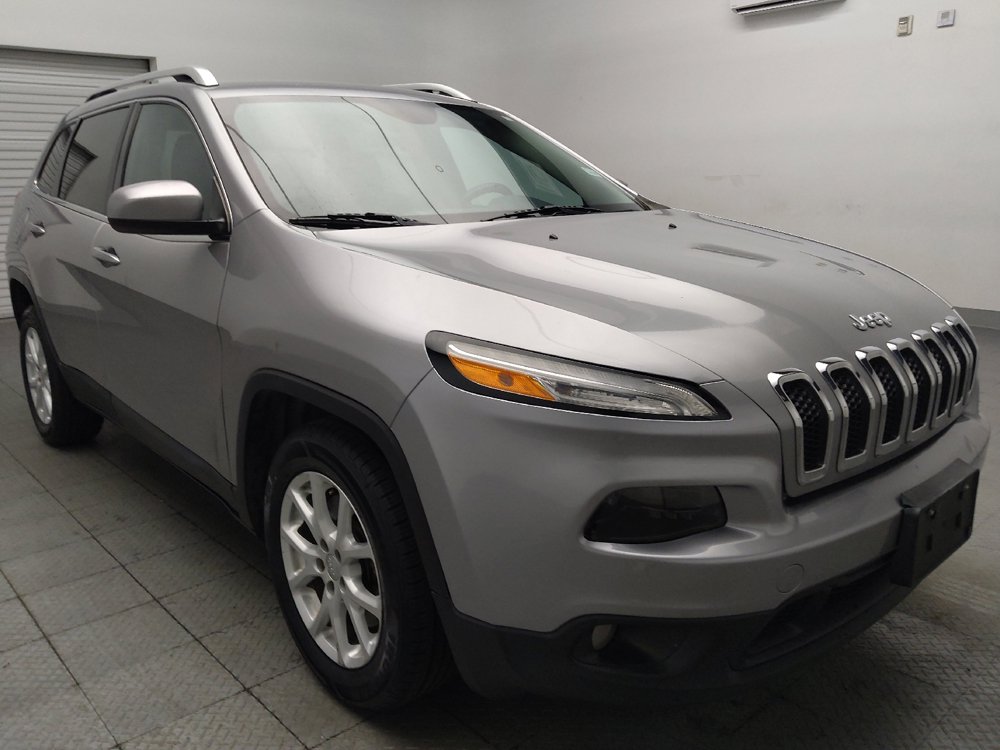 Used 2014 Jeep Cherokee Latitude FWD image 13