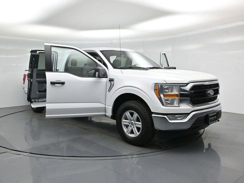 Certified 2021 Ford F150 XLT w/ Equipment Group 301A Mid image 28