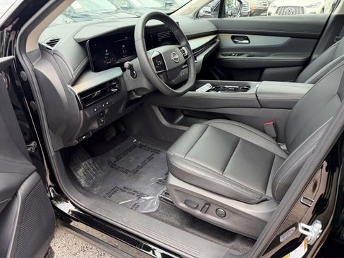 Certified 2025 Nissan Murano SL w/ Cargo Package AWD/4WD image 9