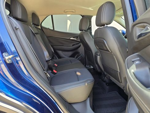 Used 2023 Buick Encore GX Select FWD image 40