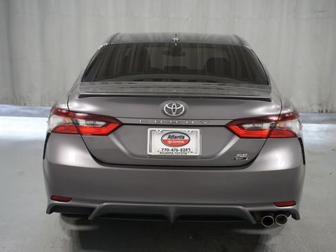 Used 2023 Toyota Camry SE image 7