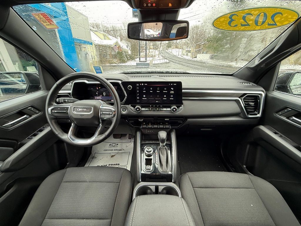 Used 2023 GMC Canyon Elevation w/ Convenience Package AWD/4WD image 10