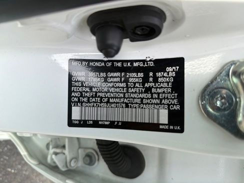 Used 2018 Honda Civic EX image 29