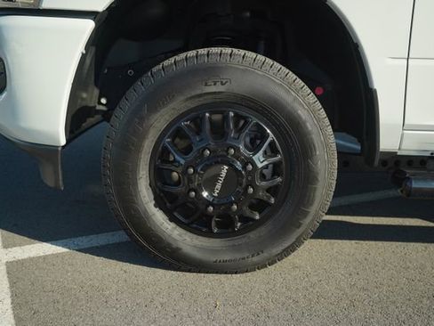 Used 2026 RAM 3500 Laramie w/ Max Tow Package image 11