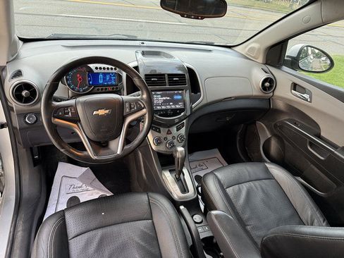 Used 2014 Chevrolet Sonic LTZ FWD image 11
