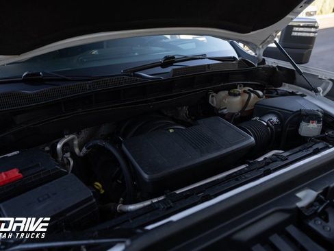 Used 2022 GMC Sierra 1500 AT4 w/ AT4 Premium Package image 30