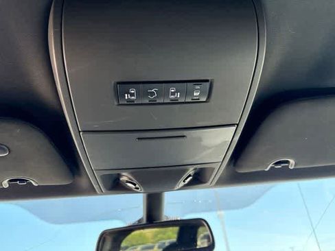 Used 2018 Dodge Grand Caravan GT FWD image 20