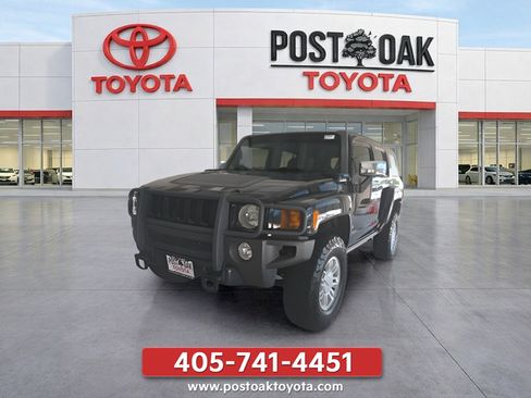 Used 2007 HUMMER H3 w/ Tactical Edition Package AWD/4WD image 3