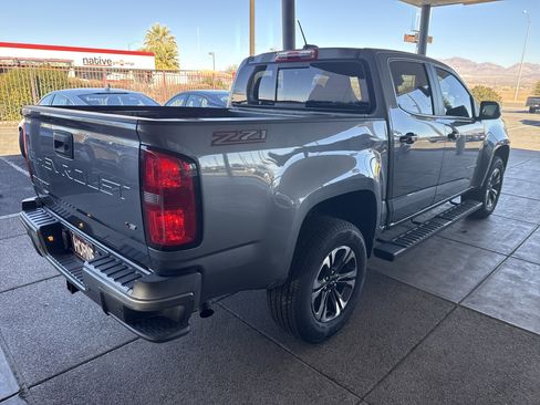 Used 2022 Chevrolet Colorado Z71 image 4