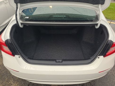 Used 2022 Honda Accord Sport image 19