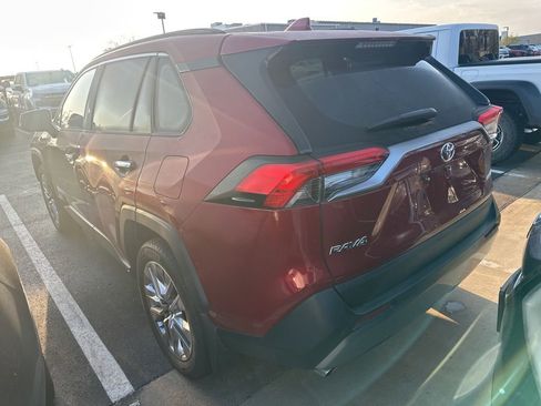 Used 2023 Toyota RAV4 Limited image 5