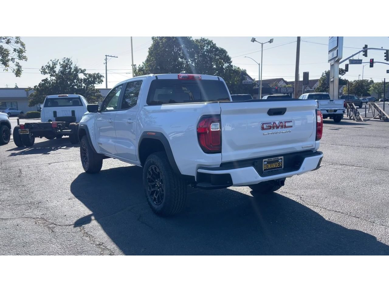 New 2026 GMC Canyon Elevation w/ Convenience Package RWD image 9